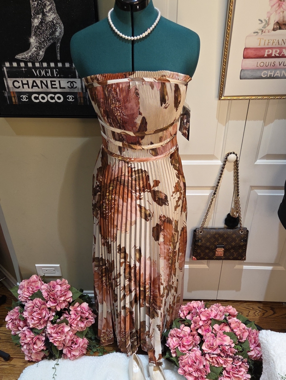 Nwt 14, 12, 10, 8 Taylor Strapless Pleated Floral Maxi Dress in Cream and Brown - Picture 3 of 16
